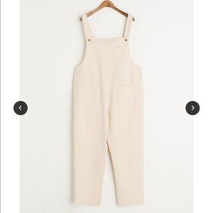 • Olive Clothing Dungarees •